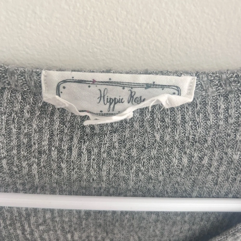 Gray Ribbed Knit Sweater - Picture 2 of 3